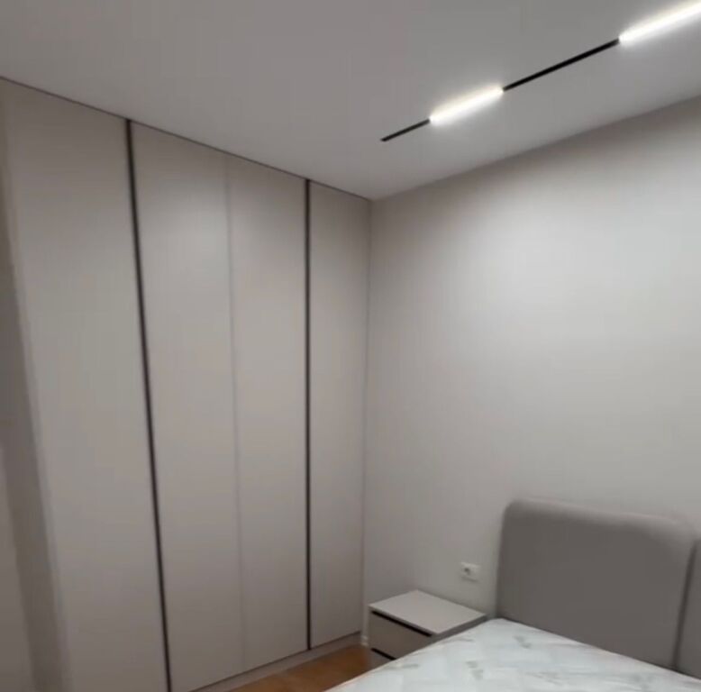 Jepet me qira 1+1 FIORI DI BOSKO 650 mije leke