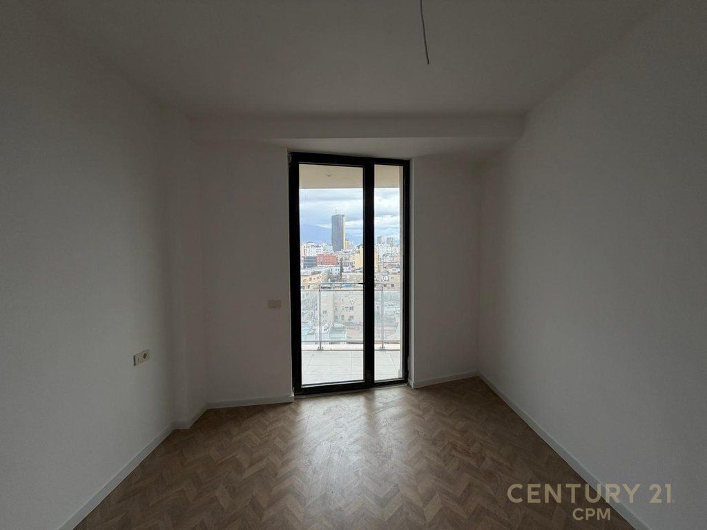 2+1 APARTMENT FOR OFFICE RENT AT GOLDEN TOWER RESIDENCE !