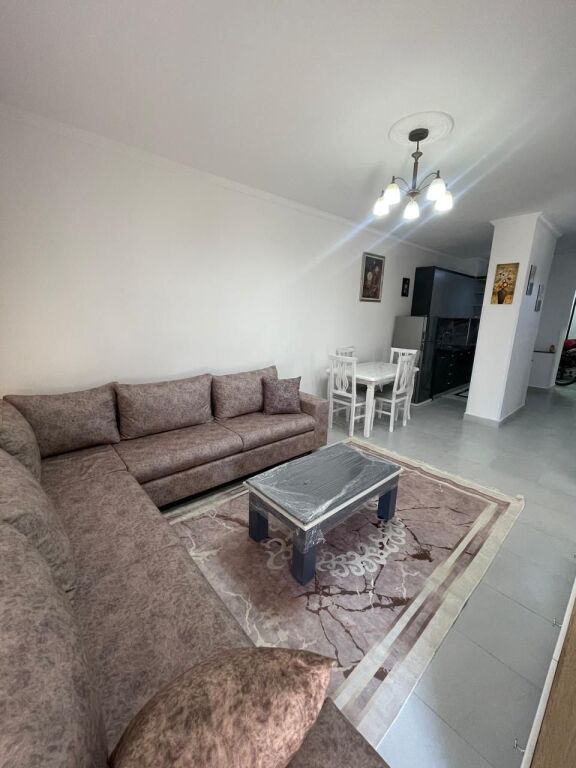 🏢In the 5 Maj area, near the “Ardian Klosi” School, an apartment 2+1+2, furnished, is for rent. 55,000 Leke
