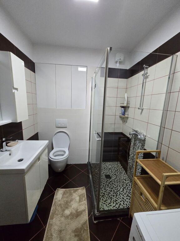 🏢Lago Secco affittasi appartamento 1+1, arredato, 60.000 leke