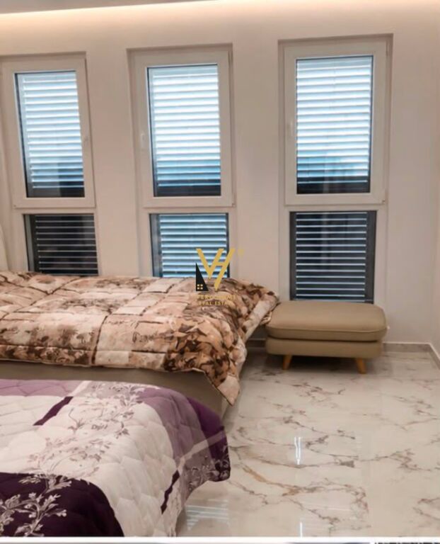 SHITET APARTAMENT 2+1+2 TE PORTI, QERRET 270.000 EURO