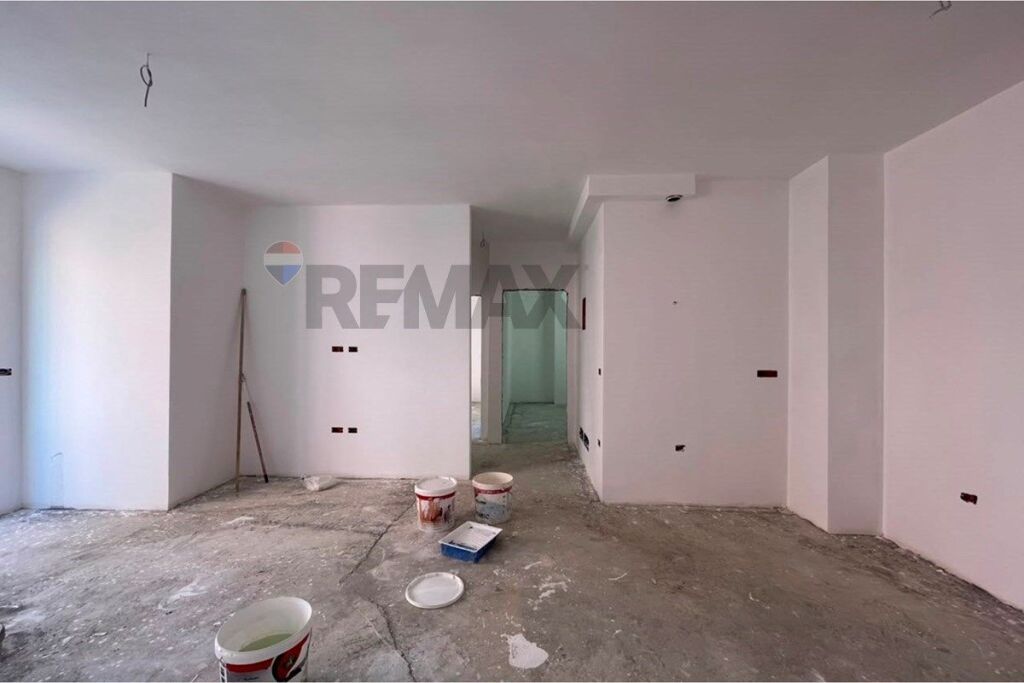Appartamento - In Vendita - Giardino Botanico, Tirana(ID: 530181099-355)
