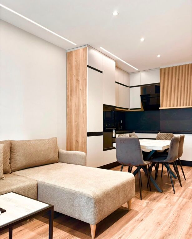 Apartment 1+1+Parking for rent at the Commune of Paris.