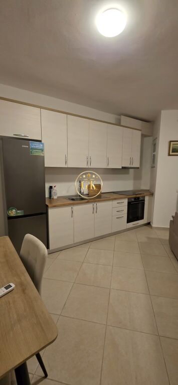 🏡 APARTAMENT 2+1+2 ME QERA NE PLAZH , DURRES