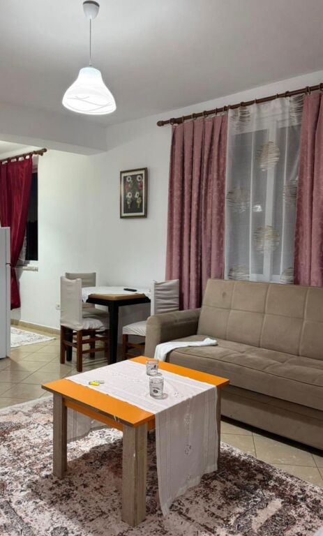 Jepet me qira apartament 1+1 në Astir!