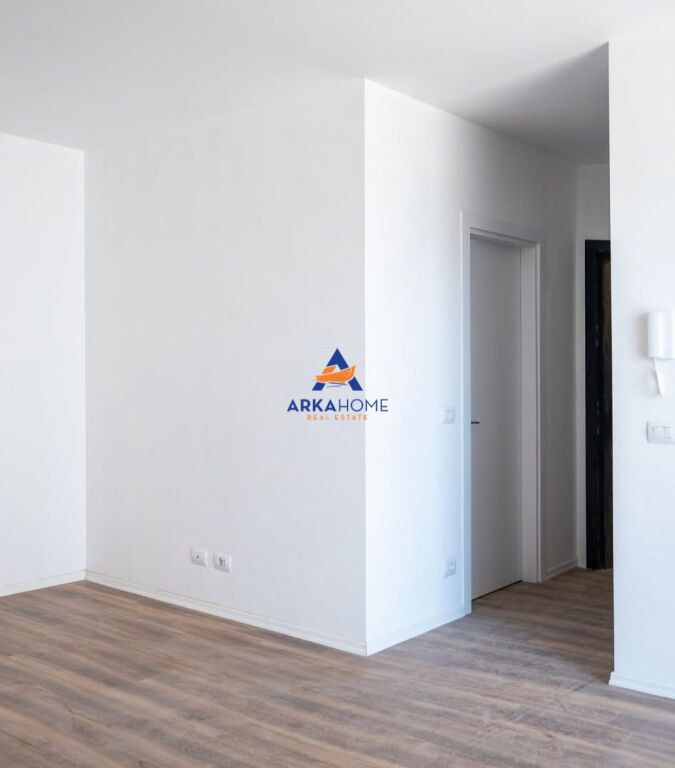FOR RENT APARTMENT 3+1+2 BALCONIES "DURRES STREET, AKSES COMPLEX" 80,000 LEKE