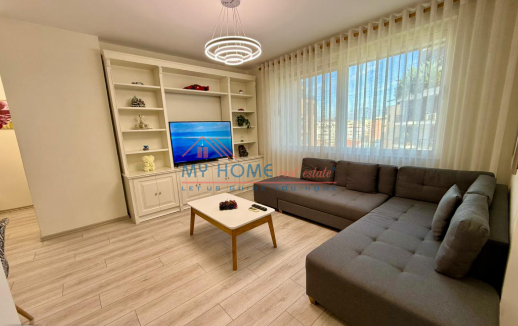Appartamento 1+1 in affitto in Via dei Kosovari Tirana