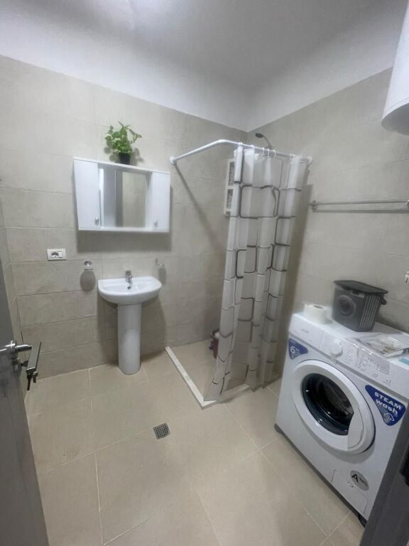 🏢In the 5 Maj area, near the “Ardian Klosi” School, an apartment 2+1+2, furnished, is for rent. 55,000 Leke