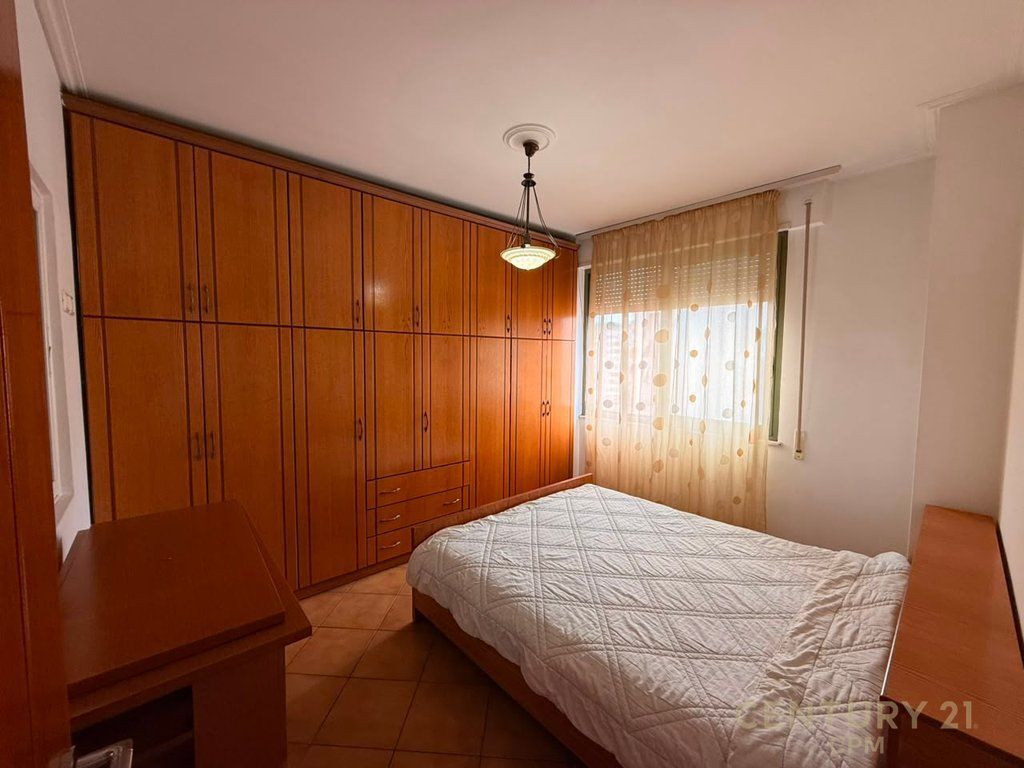 FOR RENT 2+1 APARTMENT SUITABLE NEAR THE PARIS COMMUNE !