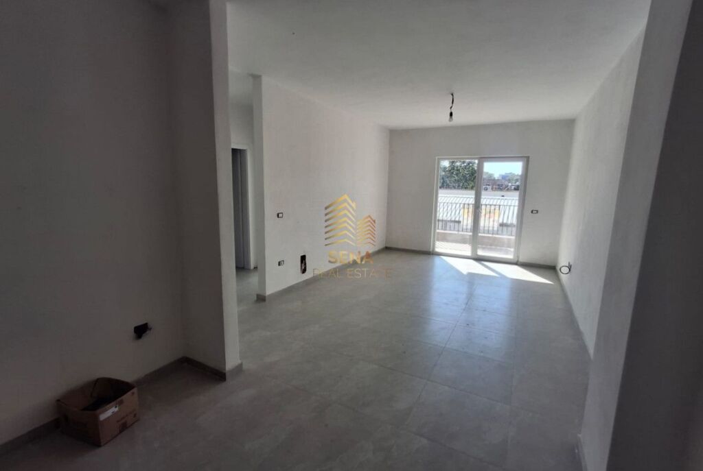 Rent, Business Premises 2+1+Blk, Aura Complex, 750 Euro/month