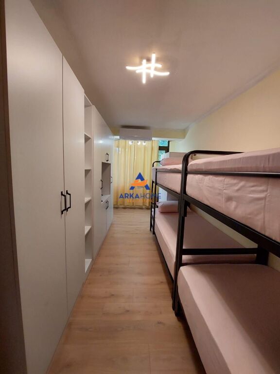 VENDESI APPARTAMENTO 2+1 "MYSLYM SHYRI" 2900000 LEKË( TRATTABILE)