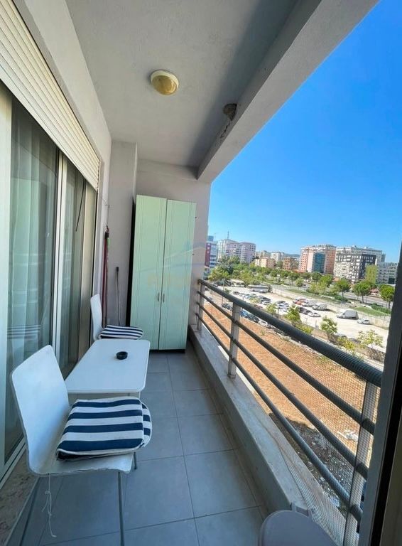 Qera,Apartament 1+1+Post Parkimi, Rruga Karl Gega, Stacioni i Trenit,Tiranë