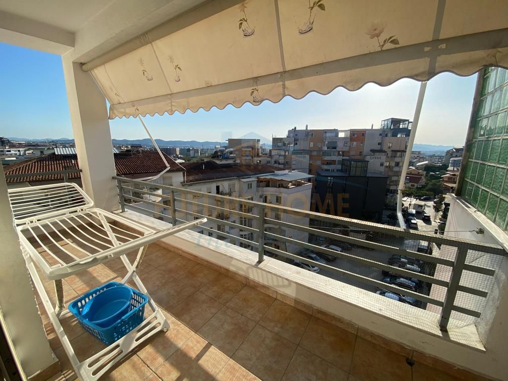 Qera, Apartament 2+1, Fresk, Tiranë