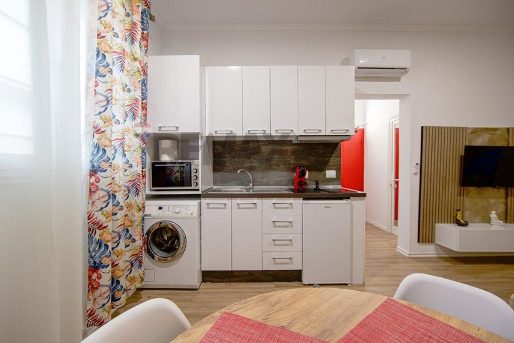 Apartment 1+1 for Rent at Willson Square