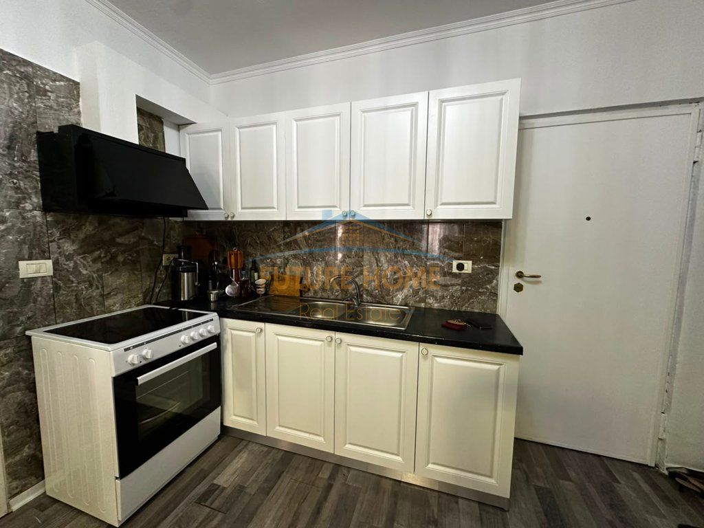 RENT APARTMENT 1+1 PARIS MUNICIPALITY