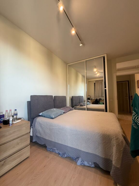 Apartment 1+1, QSUT(ASL Complex)