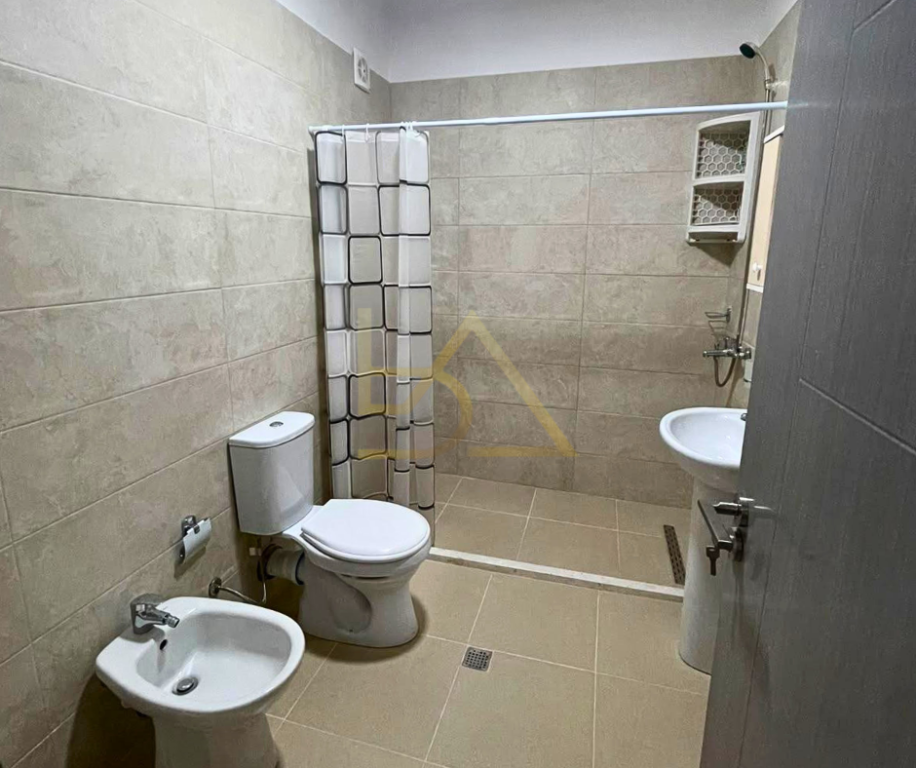 Appartamento 2+1 in Affitto – 5 Maji, Tirana