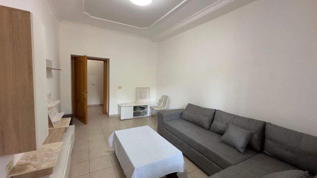Qera, Apartament 1+1, Shallvaret, Tirane Empire72665