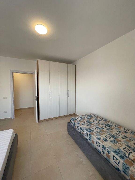 🏡 APARTAMENT 2+1+2 ME QERA NE PLAZH , DURRES