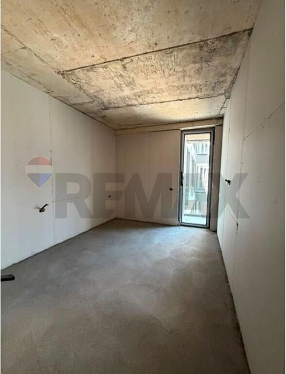 Apartment 1+1 for sale at Golden Gate