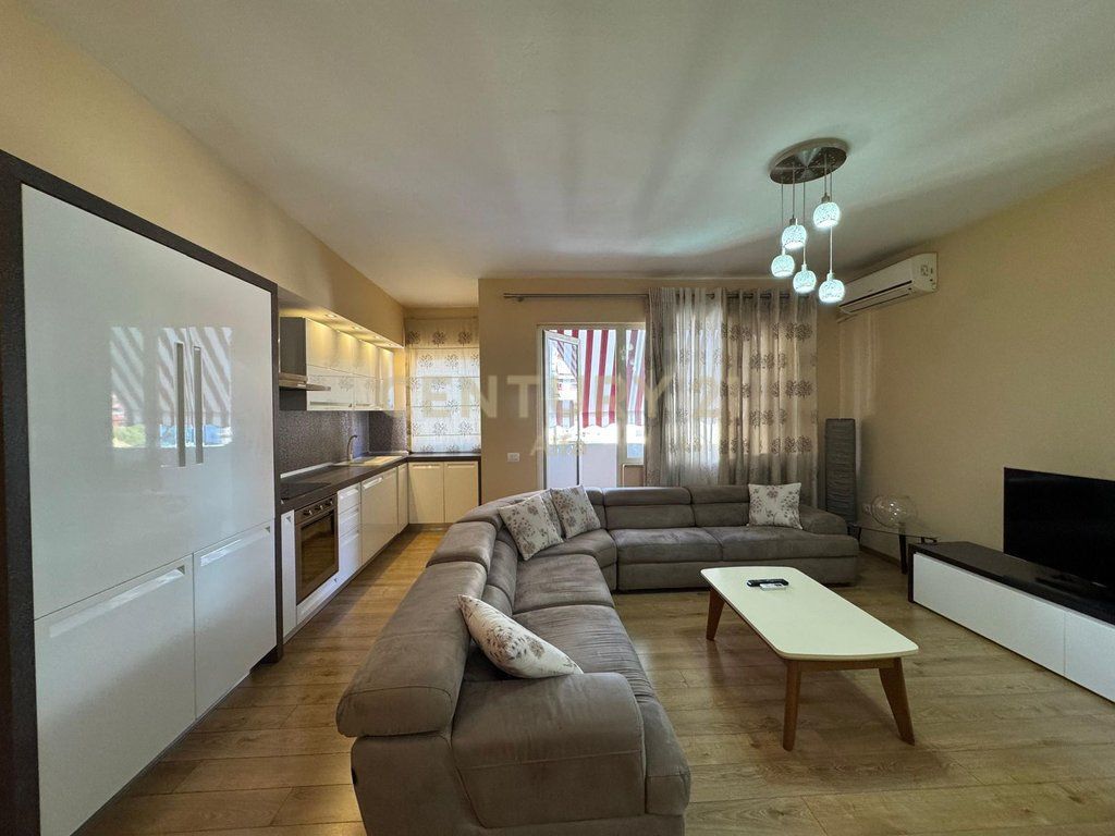 🏡 Affittasi 1+1 | Myslym Shyri