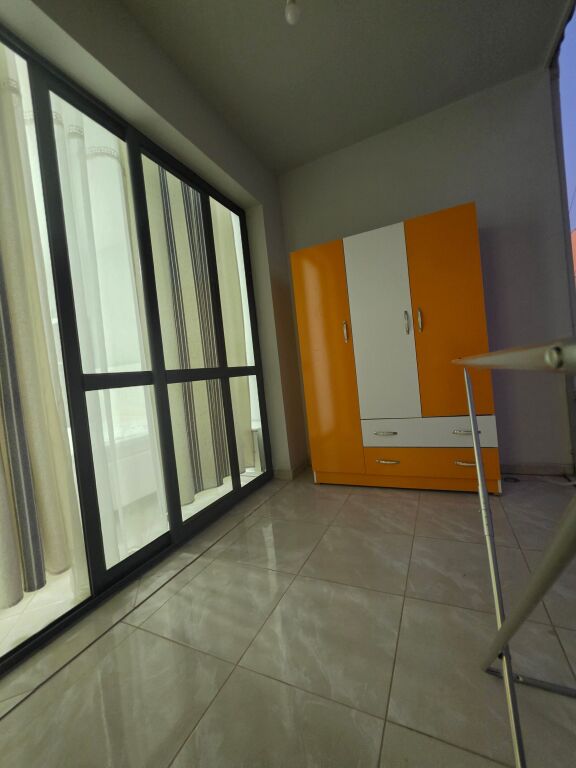 🏡 Appartamento 1+1 in affitto  📍Astir, vicino al locale Xhamero 💰Prezzo: 45.000 Lek/Mese