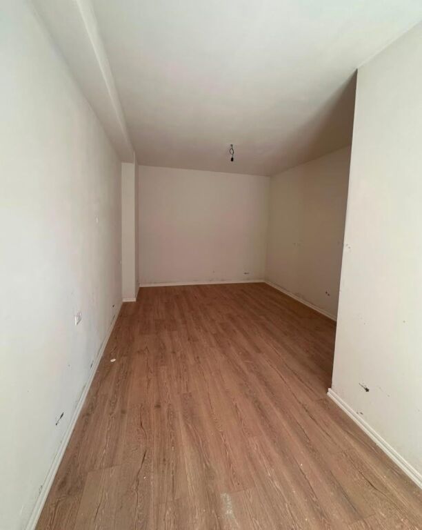 🏡 SHITET APARTAMENT 2+1 – YZBERISHT ✨
