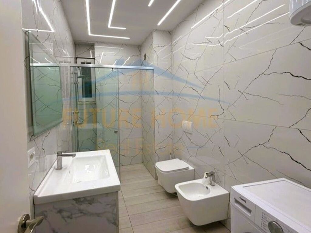 Qera, Apartament 2+1+Post Parkimi, Golden Park, Rruga e Kavajës