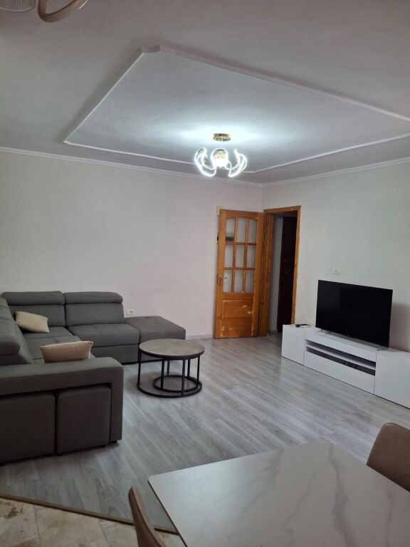 Apartament Me Qera 2+1 Ne Laprake (ID B2201748) Tirane