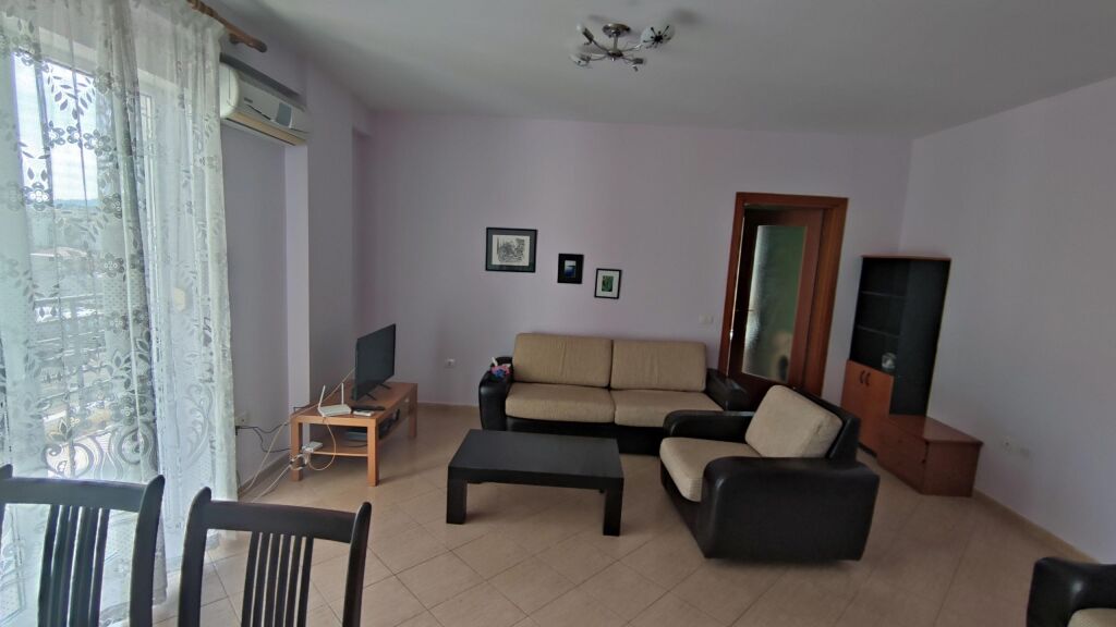 Qera | Apartament 1 + 1 | Materniteti i Ri | 400 €/muaj