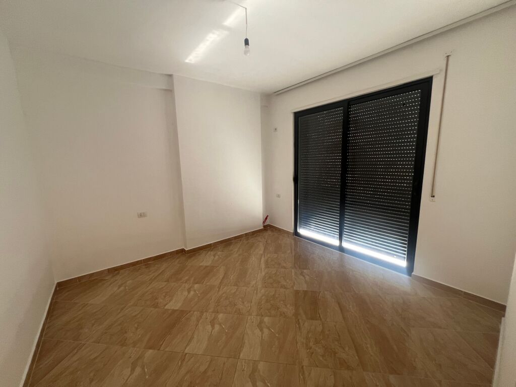 2+1 For Rent, Astir, Near the Ring, Empty