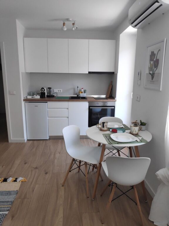 Apartsment 1+1 per shitje ne Bryl