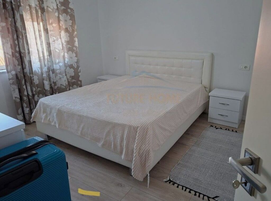 Qira, Apartament 2+1, Ura e Tabakeve , Tiranë. 650 €