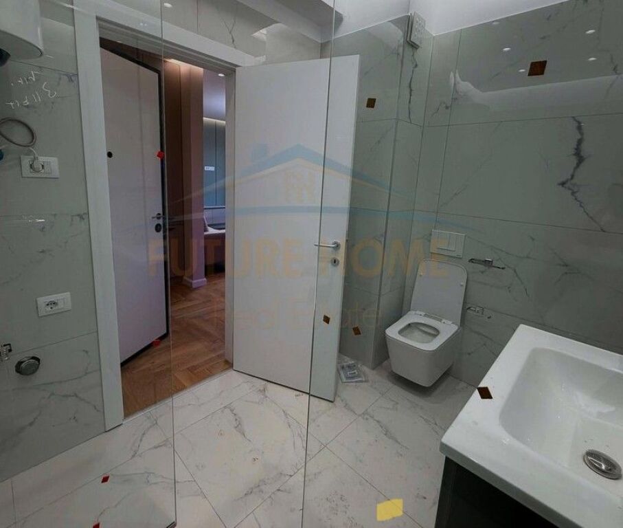 Rent, Apartment 1+1, Complex E88, Laprakë    65,000 Lekë