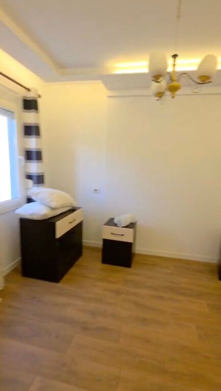 Shitet Apartament 1+1 te Shkembi Kavajes