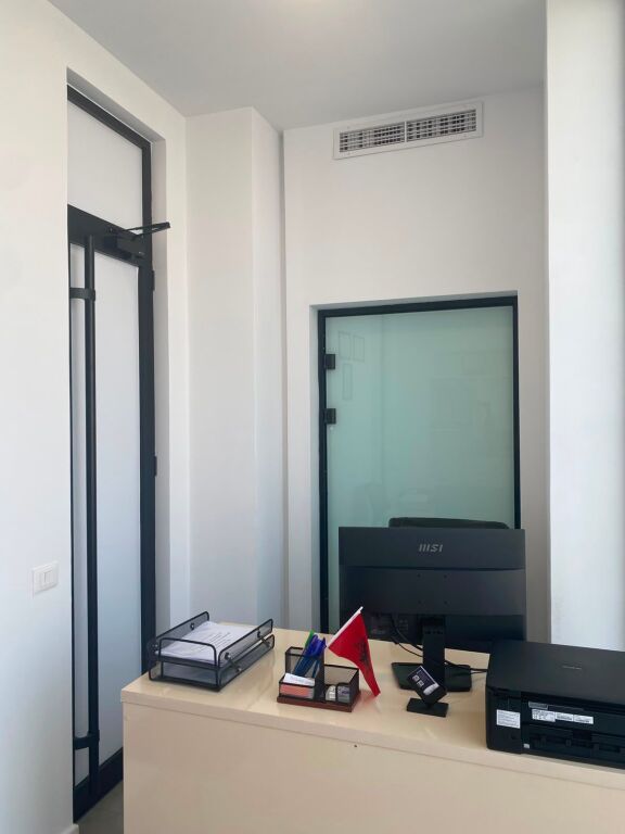 Qera | Ambjent Biznesi | | 1500 €/muaj