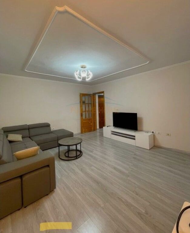 Rent, Apartment 2+1, Dritan Hoxha Street, Tirana .