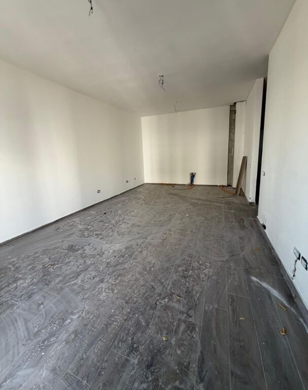 🏡 APARTMENT 3+1 + 2 TOILETS FOR SALE – TIRANA PORTA E RE, SAUK