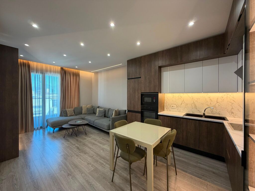 Apartment 1+1+Parking for rent at the Paris Municipality.
