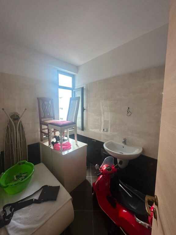 Apartament ne shitje 2+1+2 te Tower Bridge