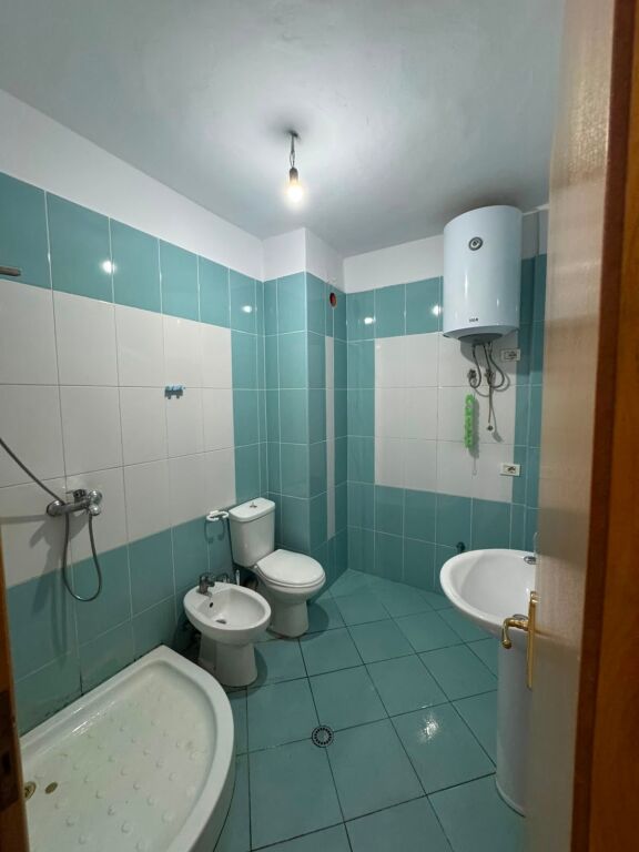 Appartamento 1+1 in affitto ad Astir !