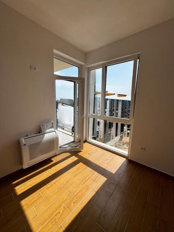 Zyre Me Qera 2+1 Tek Stacioni Trenit (ID BZ21025) Tirane