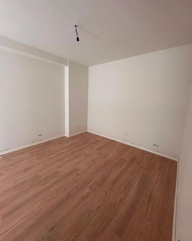 🏡 SHITET APARTAMENT 2+1 – YZBERISHT ✨