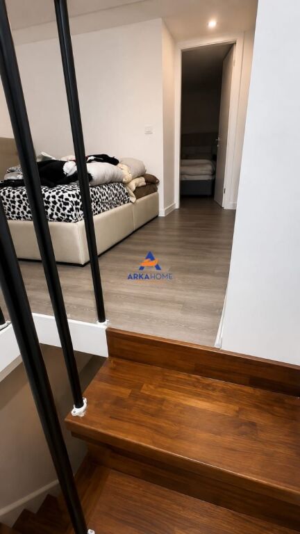 APPARTAMENTO DUPLEX 2+1+BALCONE IN VENDITA "AL GOLDEN PARK, OSPEDALE AMERICANO 3" 150,0000 LEKE