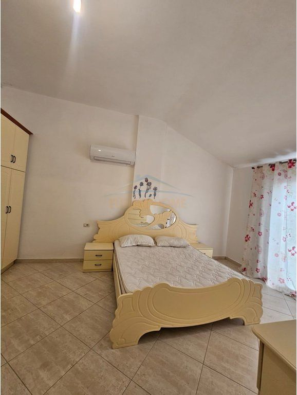 Affitto, Appartamento 2+1+2+2 posti auto, Fresk