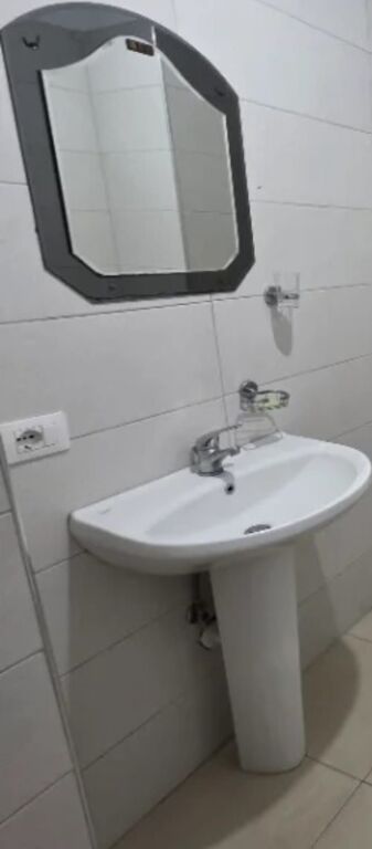 GARSIONERE 25000 LEKE.QYTET STUDENTI