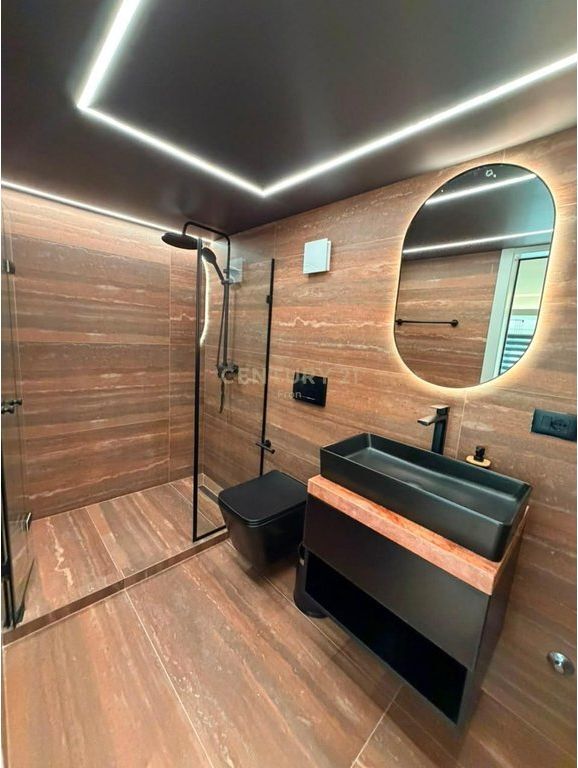 🏨 HOTEL IN VENDITA – INVESTIMENTO CON POTENZIALE