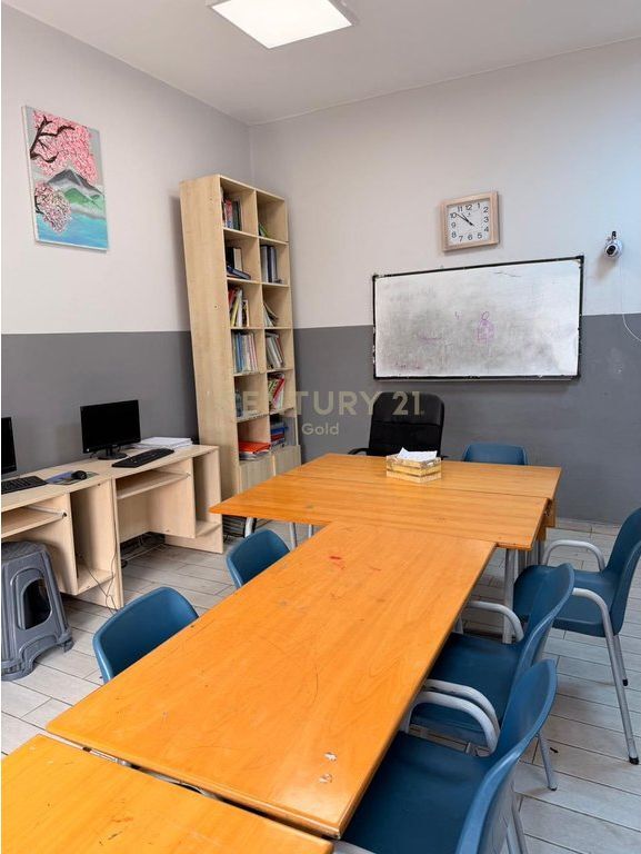 Apartment 3+1 for rent in the most sought-after area of Tirana. Ish Blloku, near Willson square