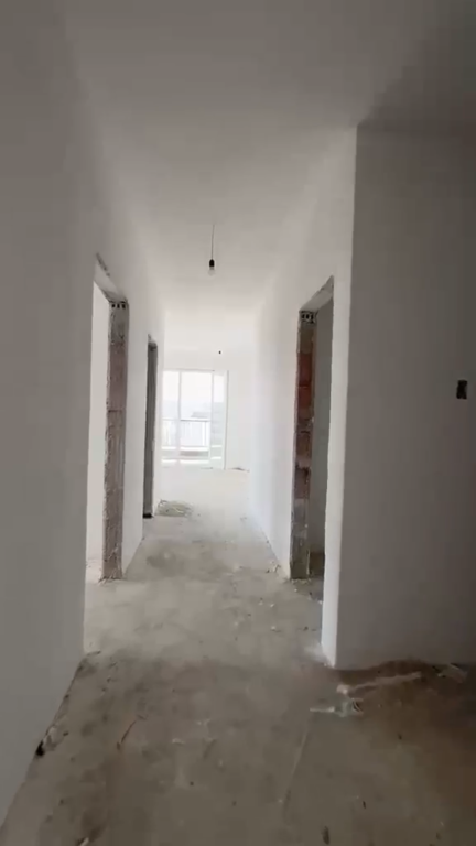 Apartament 2+1+2 per shitje Univers City !