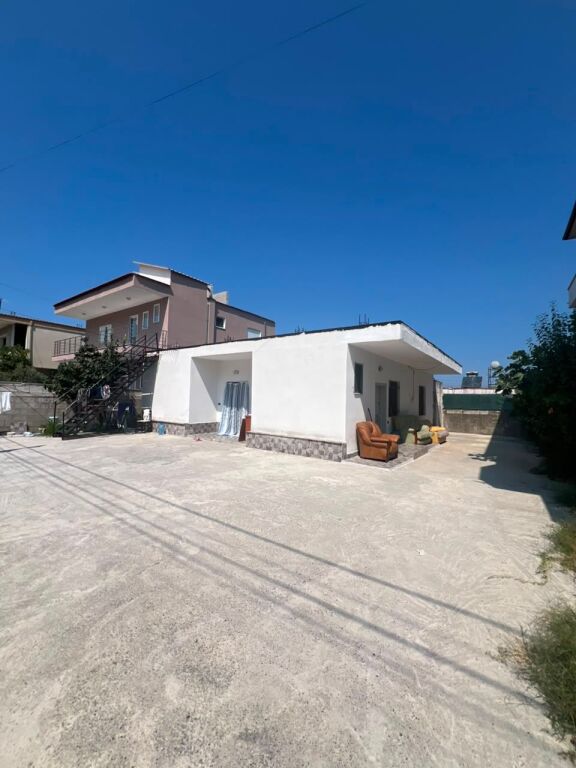 Shitet Shtëpi Private 1-Katëshe – Rruga e Burgut, Durrës